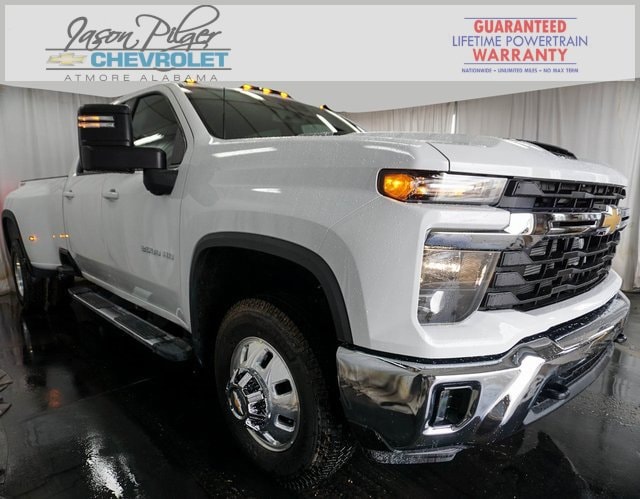 2026 Chevrolet Silverado 3500HD LT's photo