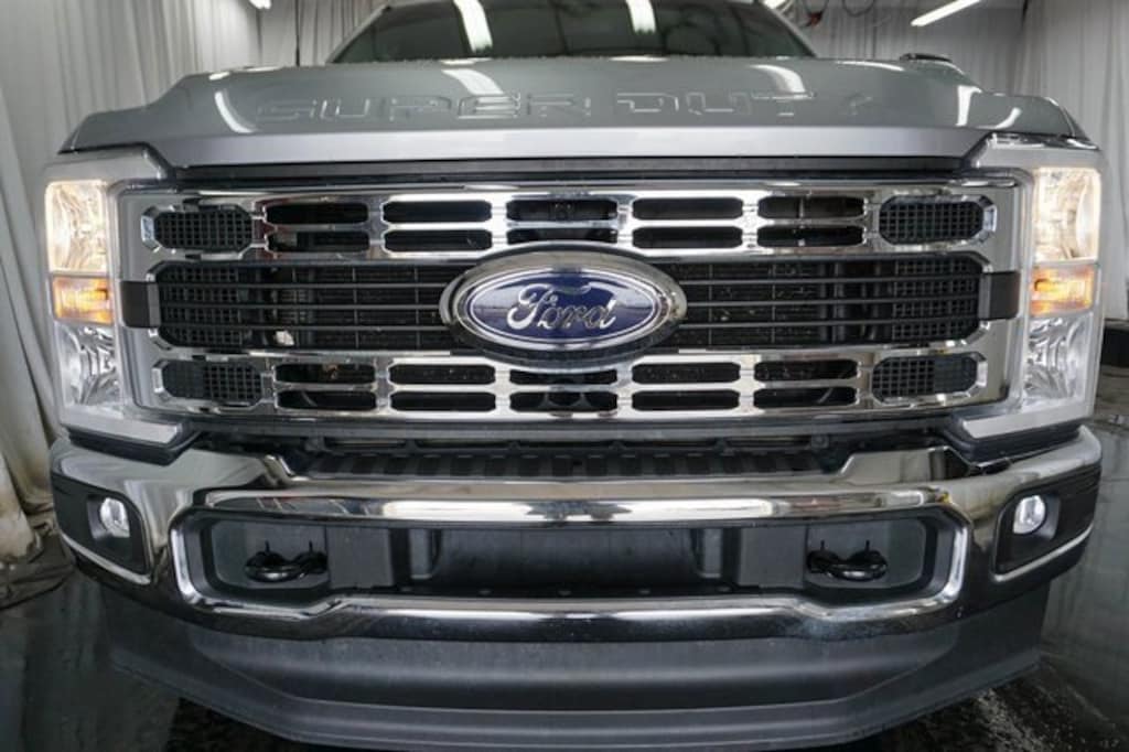 Used 2024 Ford Super Duty F-250 SRW XLT Truck Crew Cab