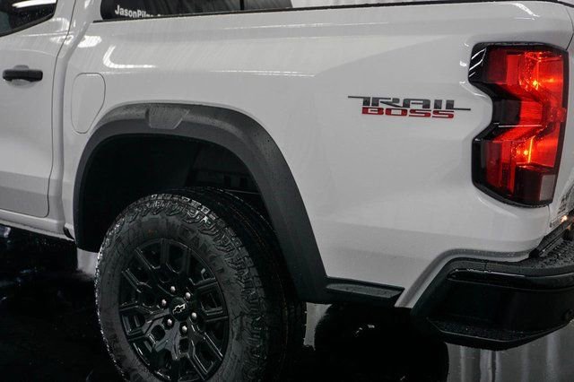 2026 Chevrolet Colorado Trail Boss - Photo 6