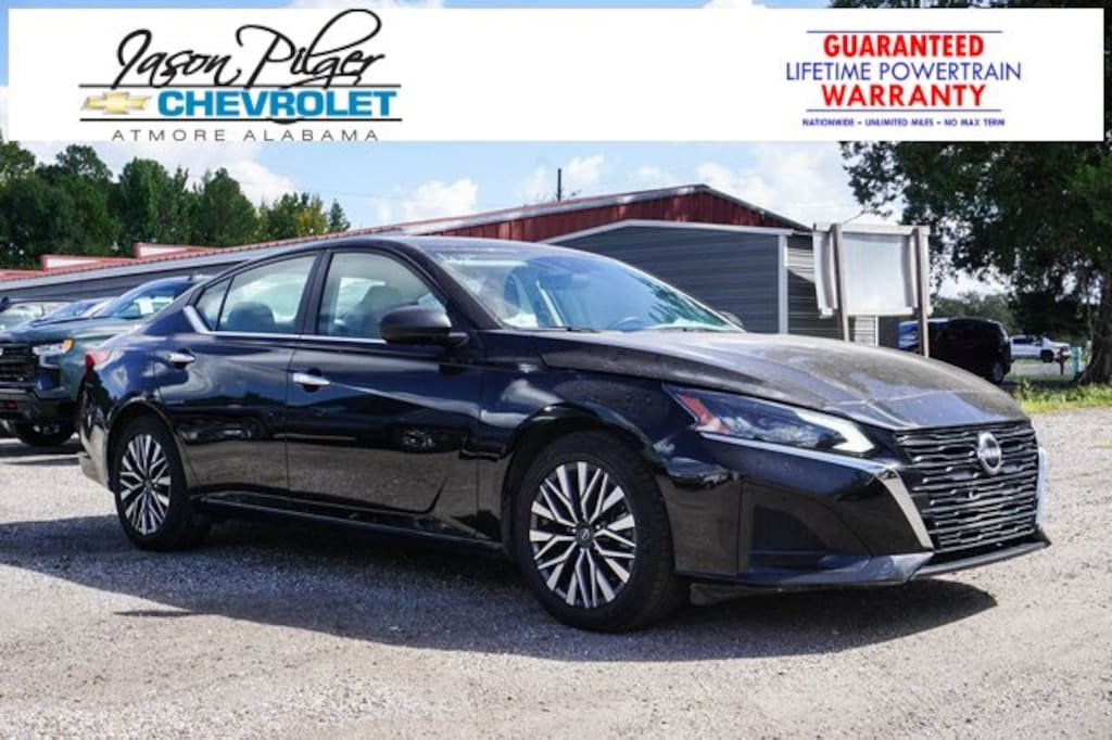 Used 2024 Nissan Altima 2.5 SV Sedan