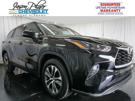 2022 Toyota Highlander XLE SUV