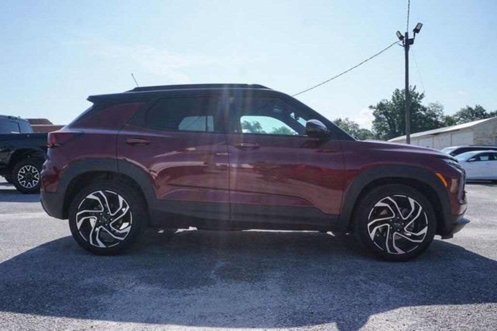 Used 2025 Chevrolet Trailblazer RS SUV