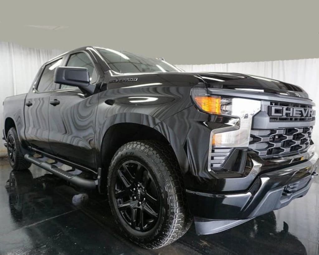 New 2026 Chevrolet Silverado 1500 Custom Truck