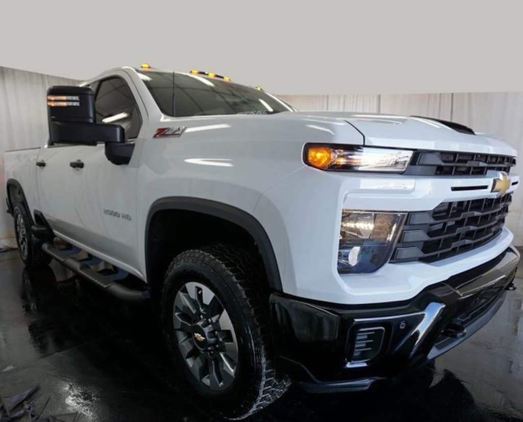 New 2025 Chevrolet Silverado 2500 HD Custom Truck