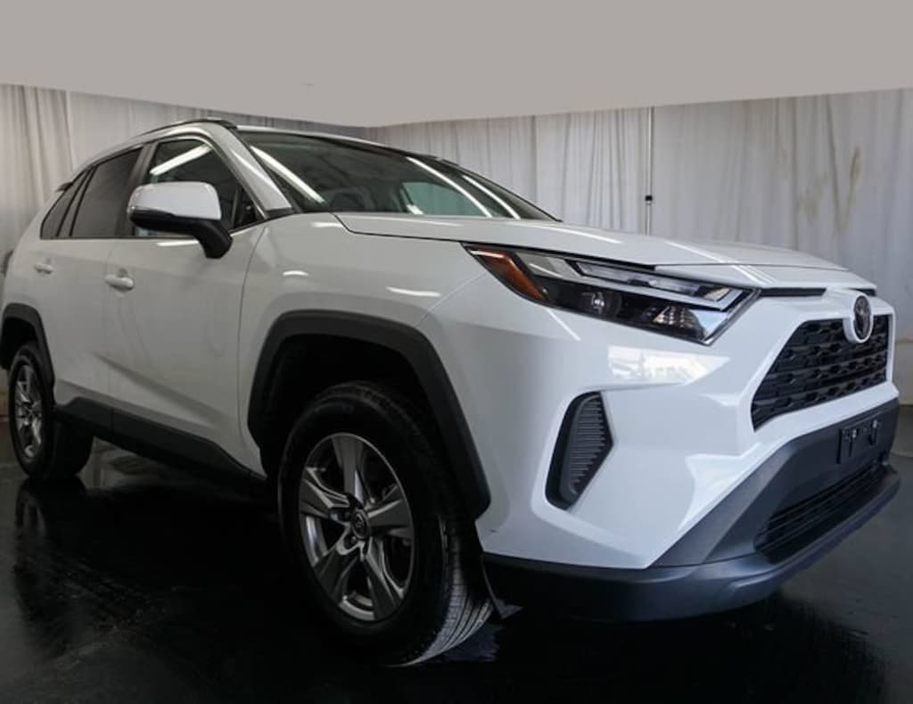 Used 2025 Toyota RAV4 XLE SUV