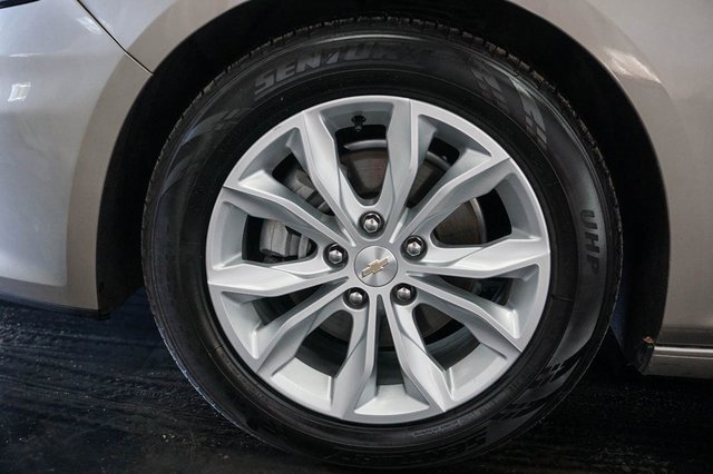 2024 Chevrolet Malibu 1LT photo 4