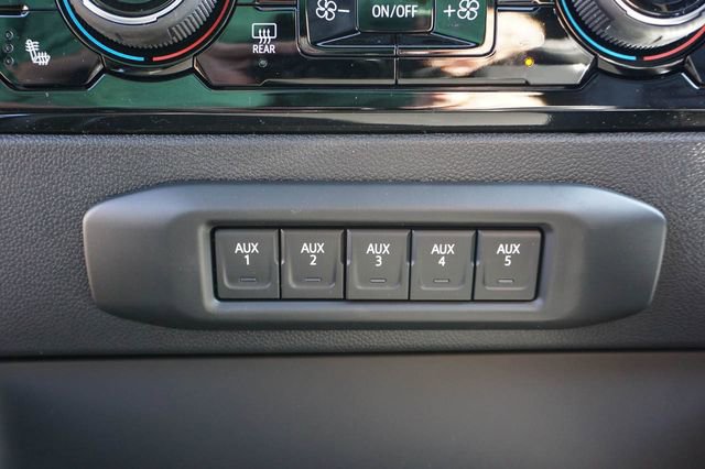 2026 Chevrolet Silverado 3500 HD High Country - Photo 33