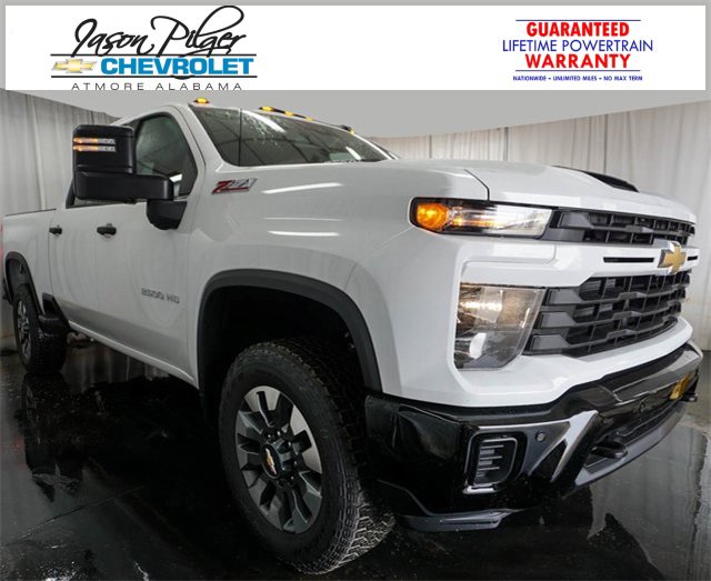 2026 Chevrolet Silverado 2500HD Custom's photo