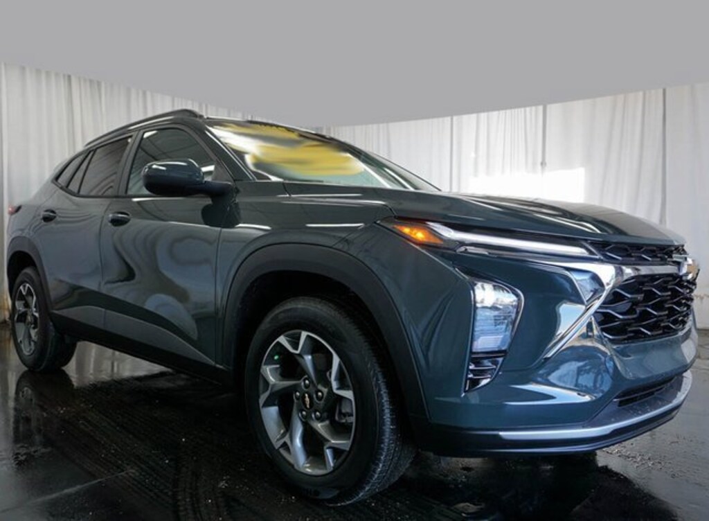 New 2026 Chevrolet Trax LT SUV