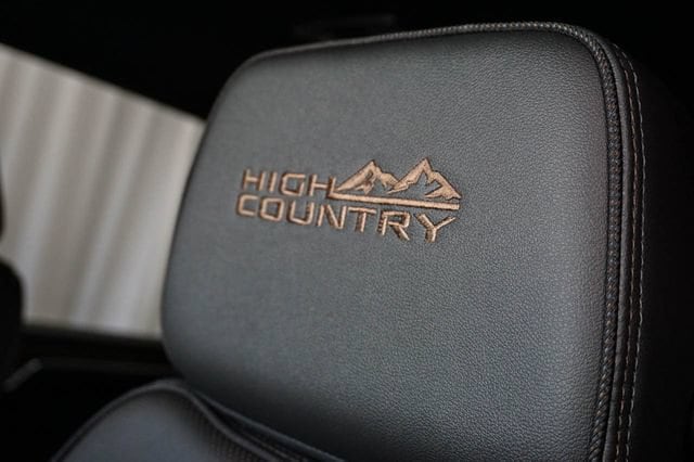 2026 Chevrolet Silverado 3500 HD High Country - Photo 9