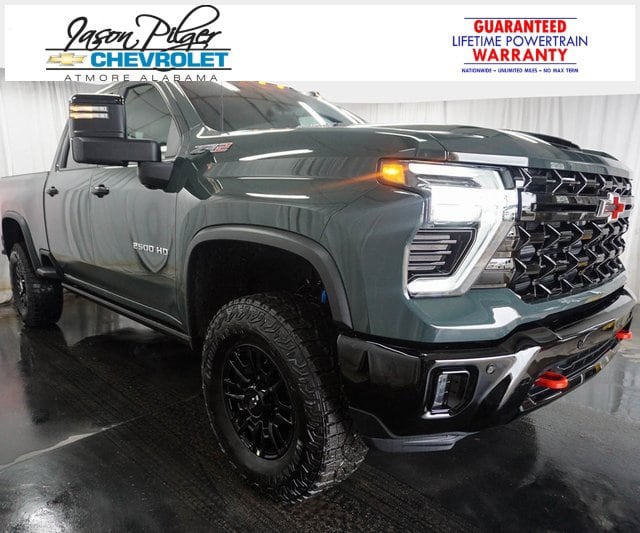 2026 Chevrolet Silverado 2500HD ZR2's photo