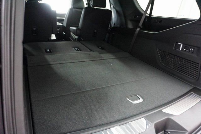 2026 Chevrolet Suburban Premier - Photo 22
