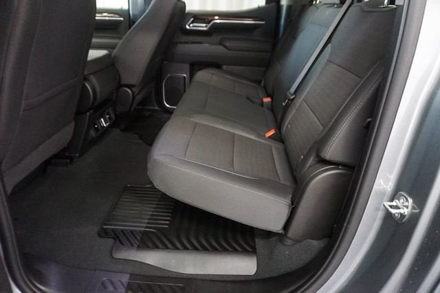 2026 Chevrolet Silverado 1500 LT - Photo 15