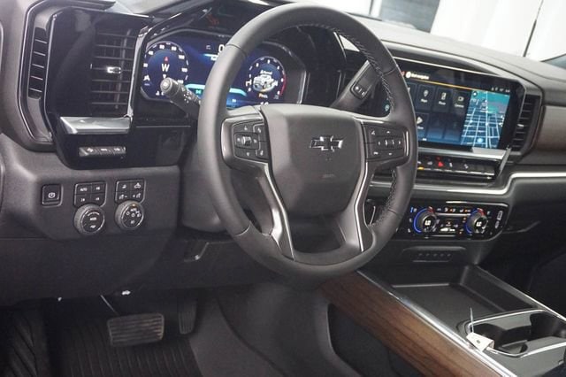 2026 Chevrolet Silverado 3500 HD High Country - Photo 7