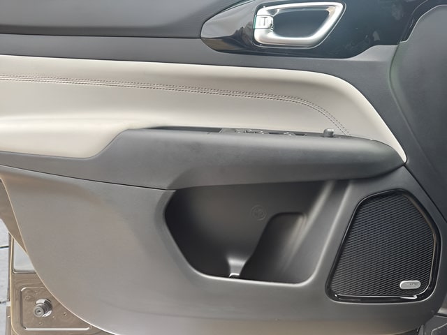 2026 Jeep Compass Limited - Photo 18