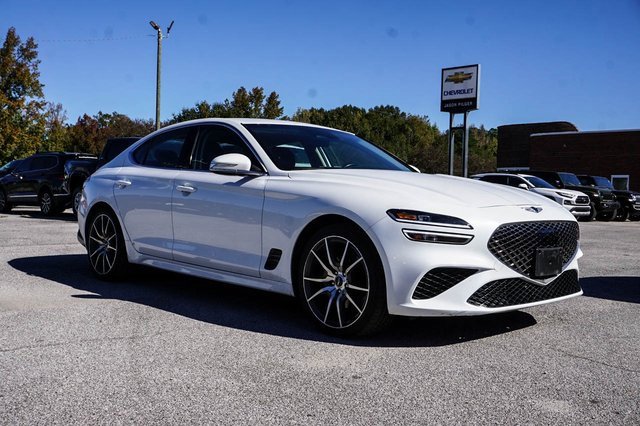 2023 Genesis G70 2.0T Sport Prestige photo 2