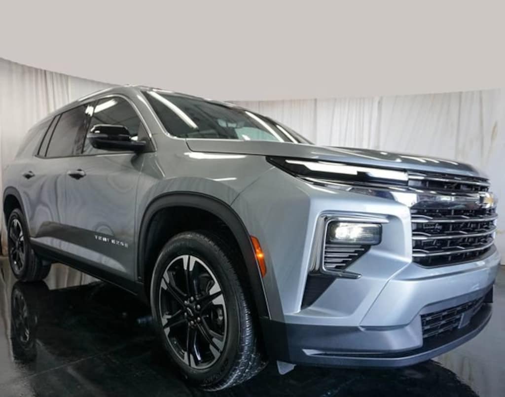 New 2027 Chevrolet Traverse LT SUV