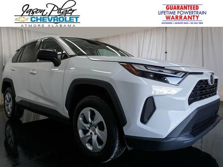 2024 Toyota RAV4 LE SUV