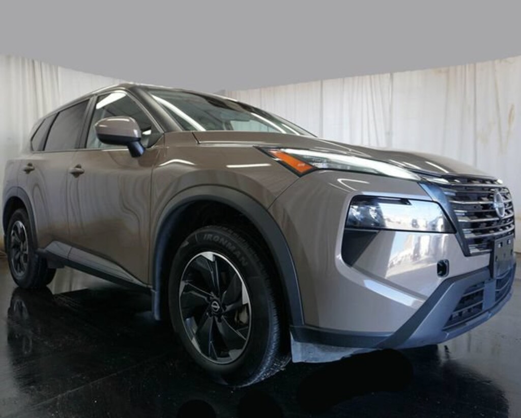 Used 2025 Nissan Rogue SV SUV