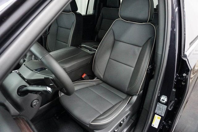 2026 Chevrolet Suburban Premier - Photo 14