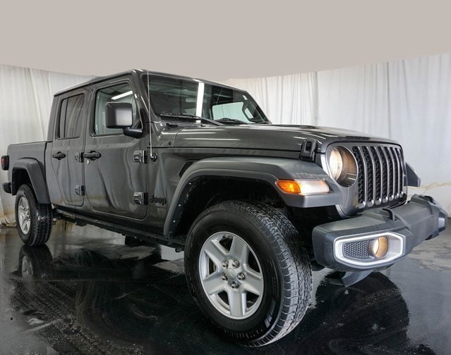 Used 2023 Jeep Gladiator Sport S with VIN 1C6HJTAG1PL514596 for sale in Atmore, AL