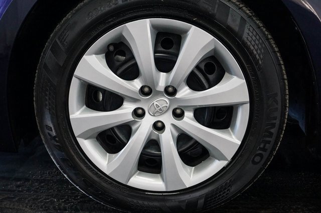 2024 Toyota Corolla LE photo 4