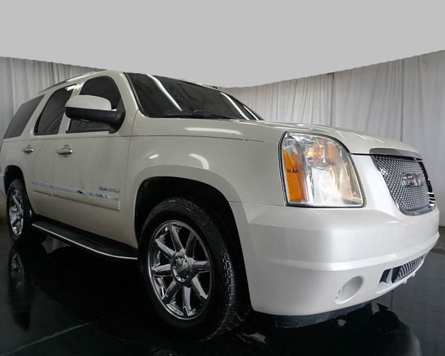Used 2011 GMC Yukon Denali with VIN 1GKS1EEF8BR298395 for sale in Atmore, AL