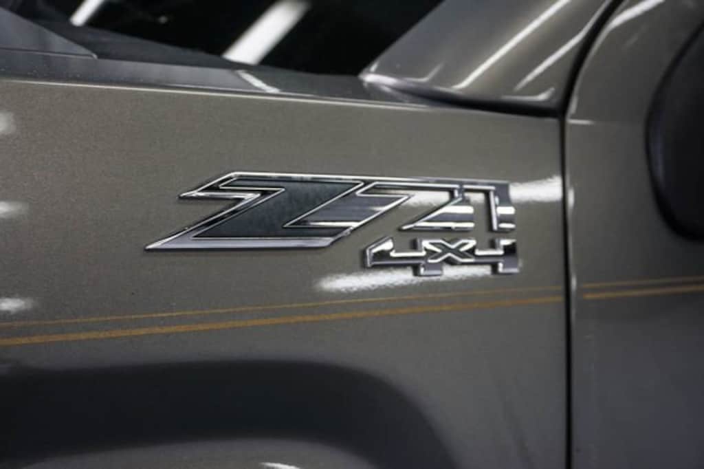 Used 2017 GMC Sierra 1500 SLE Truck Crew Cab