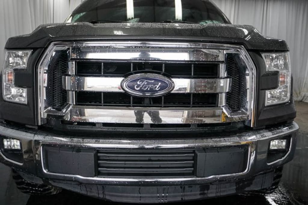 Used 2017 Ford F-150 XL Truck SuperCrew Cab