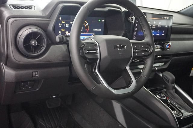 2026 Chevrolet Colorado Trail Boss - Photo 7