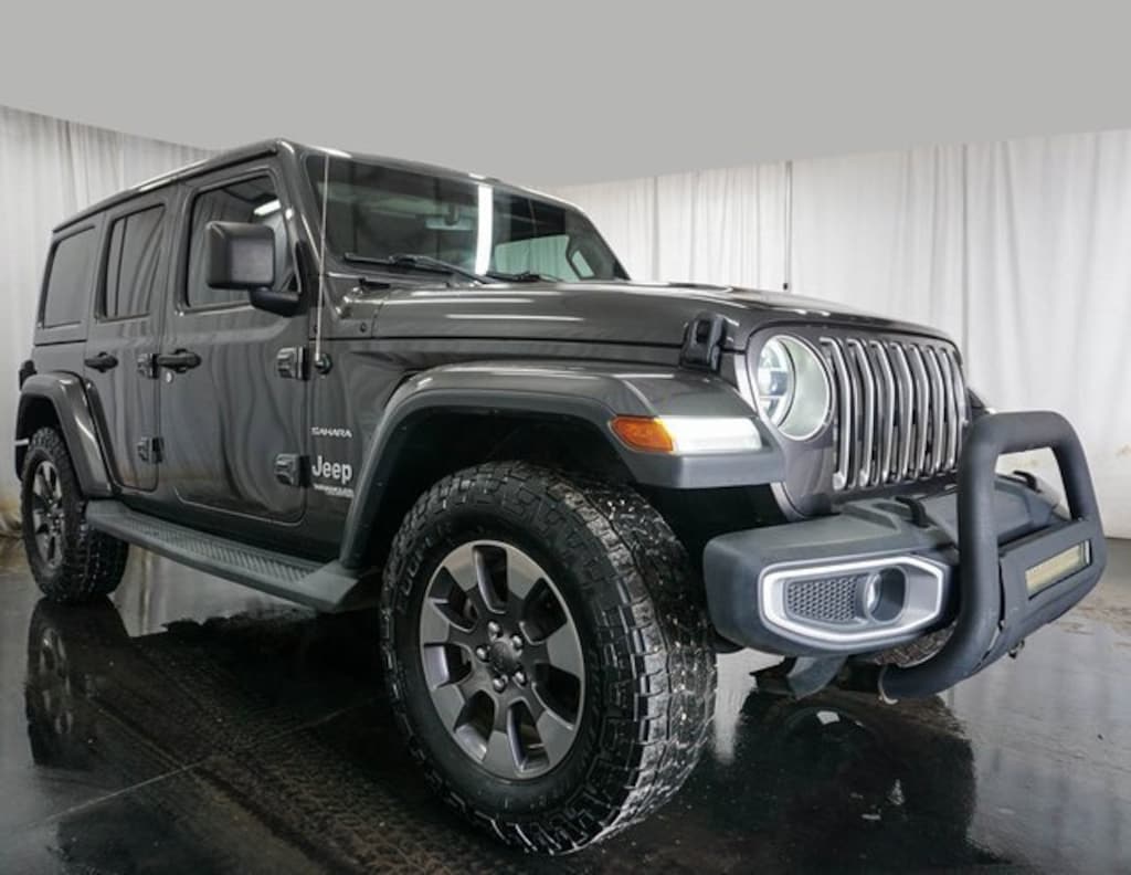 Used 2018 Jeep Wrangler Unlimited Sahara SUV
