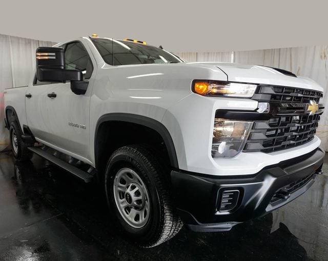 2026 Chevrolet Silverado 2500 HD Work Truck - Photo 2