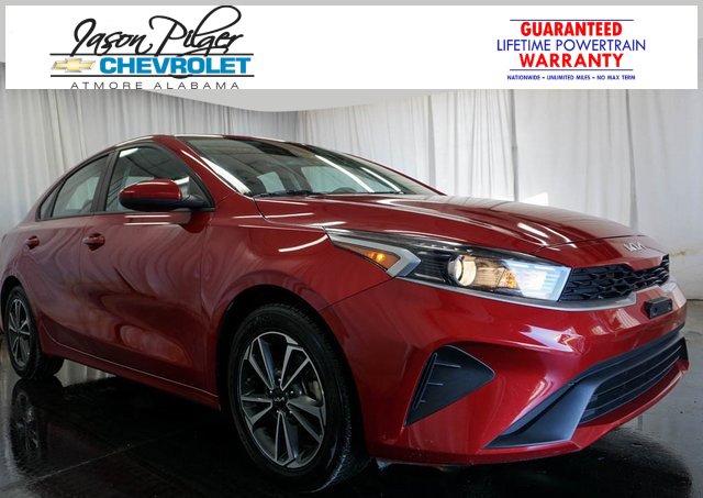 2023 Kia Forte LXS's photo