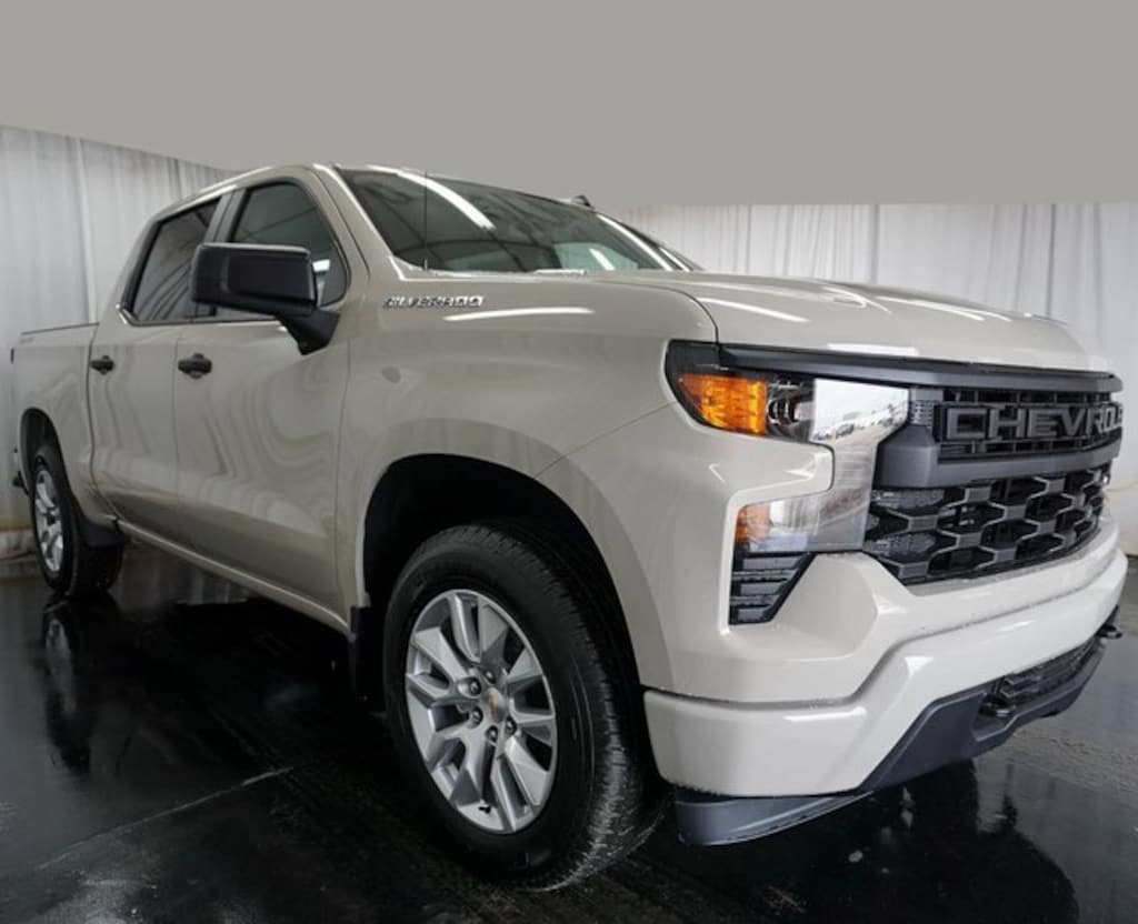 New 2026 Chevrolet Silverado 1500 Custom Truck