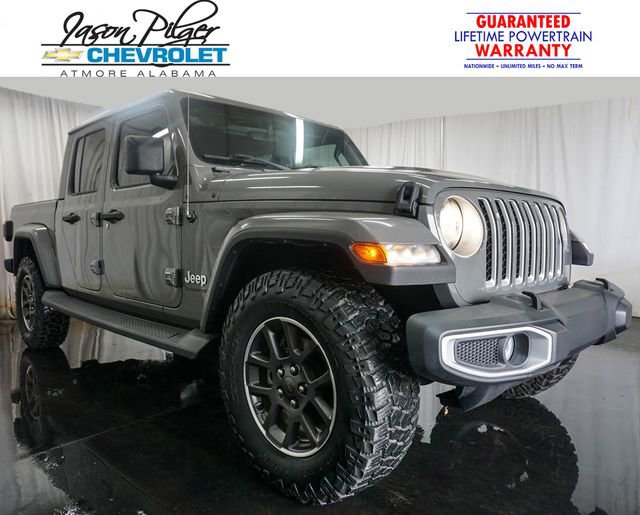 2021 Jeep Gladiator Overland's photo