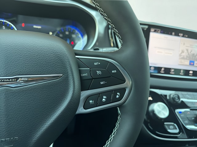 2026 Chrysler Voyager LX - Photo 27
