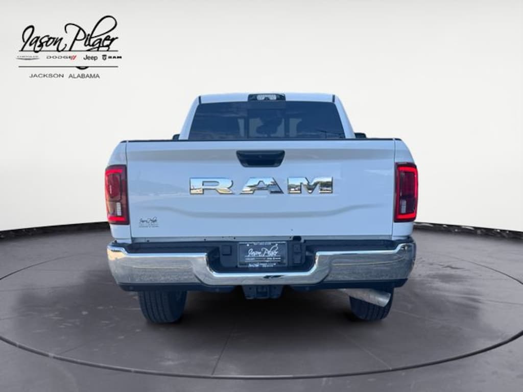 New 2026 Ram 2500 TRADESMAN CREW CAB 4X2 6'4 BOX Pickup
