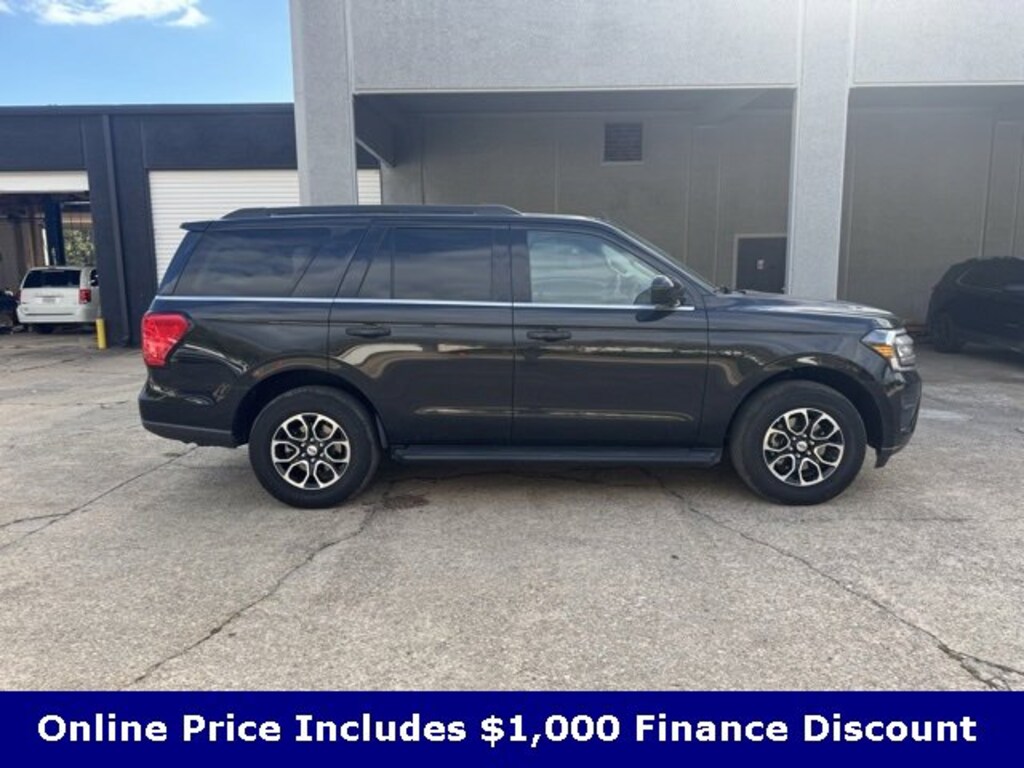 Used 2024 Ford Expedition XLT SUV