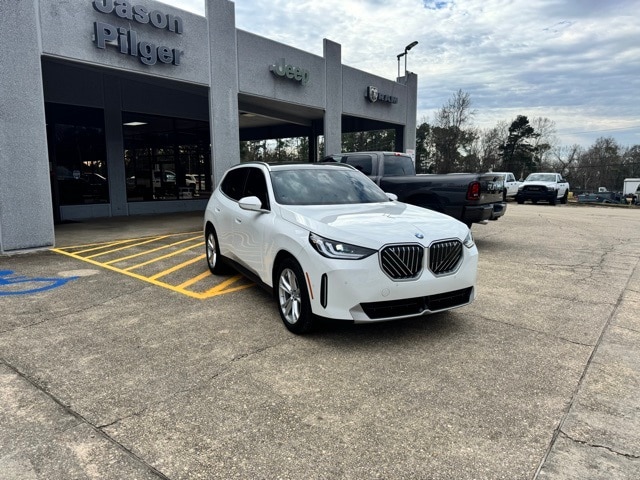 2025 BMW X3 30's photo