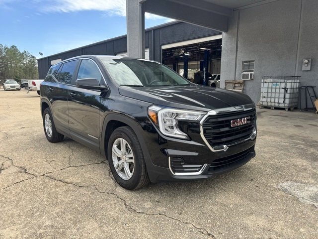 2023 GMC Terrain SLE's photo