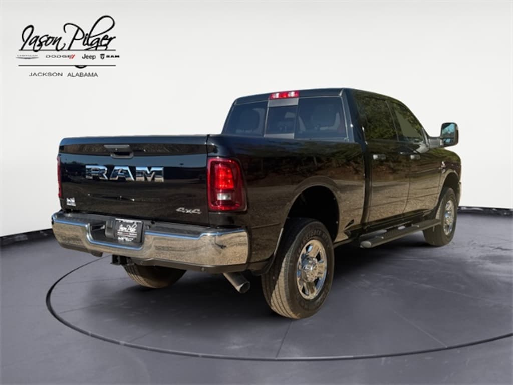 New 2026 Ram 2500 TRADESMAN CREW CAB 4X4 6'4 BOX Pickup