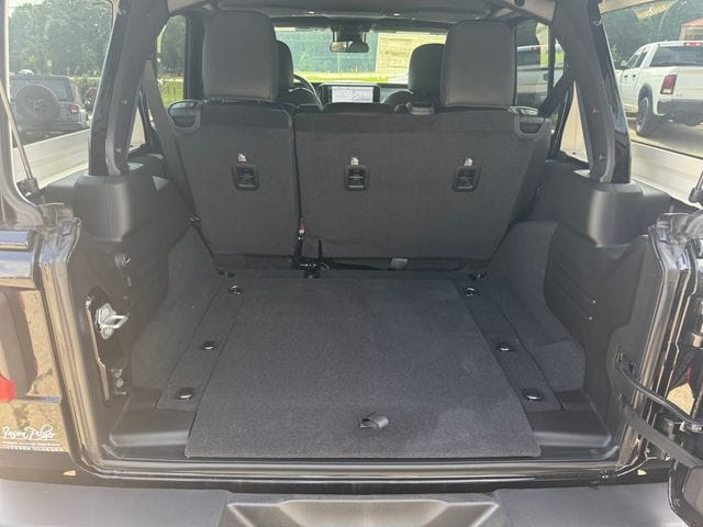 2025 Jeep Wrangler 4-Door Sport S - Photo 16