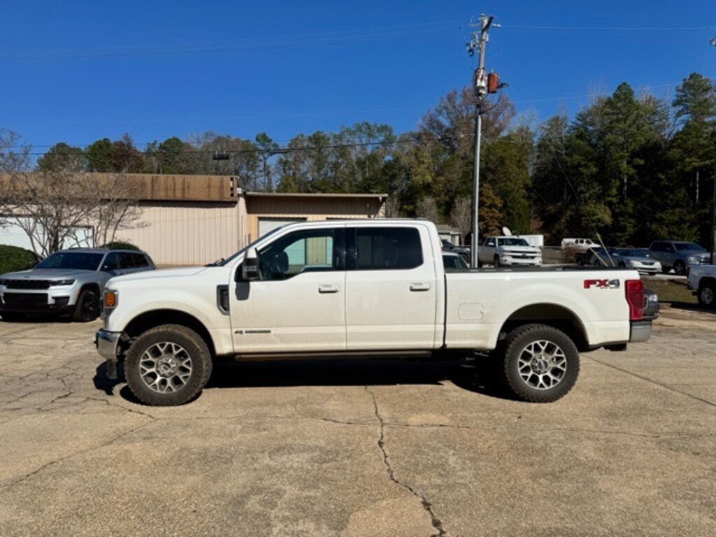 Used 2022 Ford F-250SD Lariat Truck