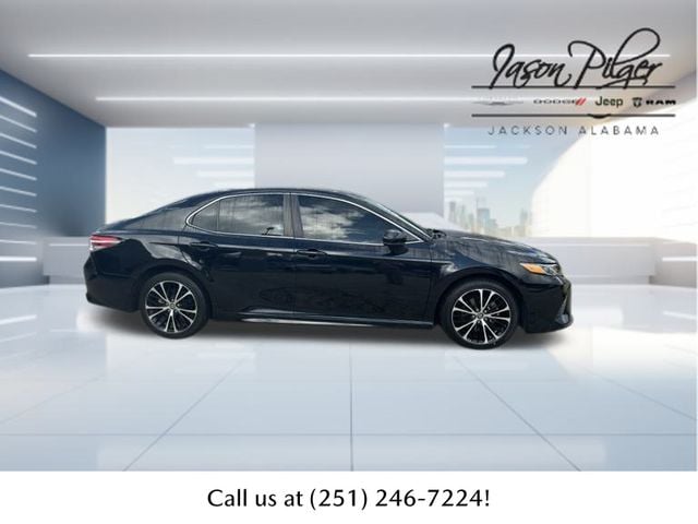 Used 2020 Toyota Camry SE with VIN 4T1G11AK8LU909291 for sale in Jackson, AL