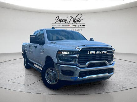 2026 Ram 2500 TRADESMAN CREW CAB 4X2 6'4 BOX Pickup