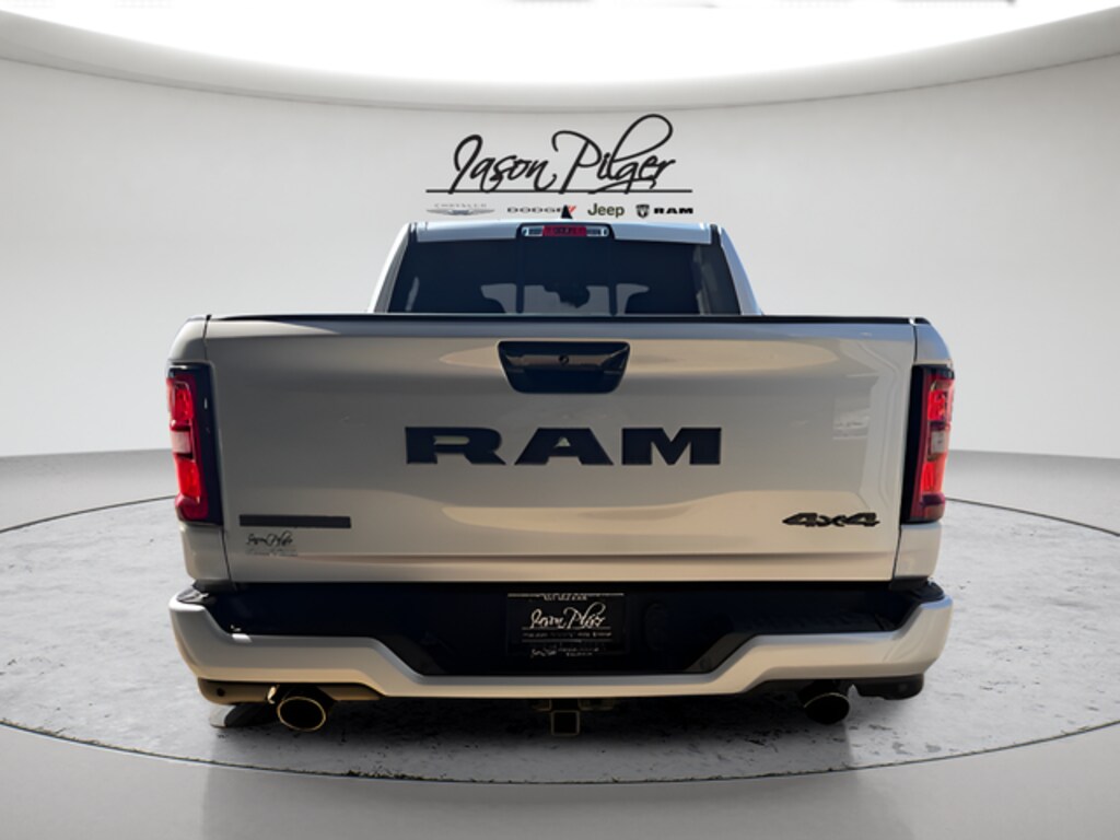 New 2026 Ram 1500 BIG HORN CREW CAB 4X4 5'7 BOX Pickup