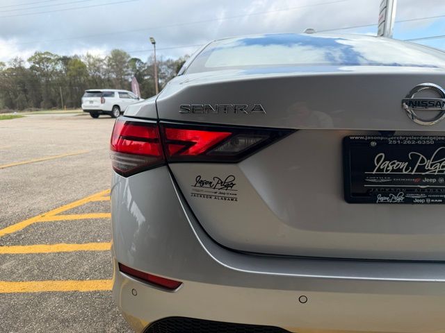 2022 Nissan Sentra SV - Photo 7
