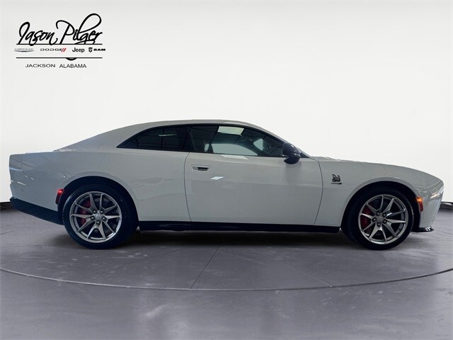 2024 Dodge Charger Daytona Scat Pack AWD photo 2