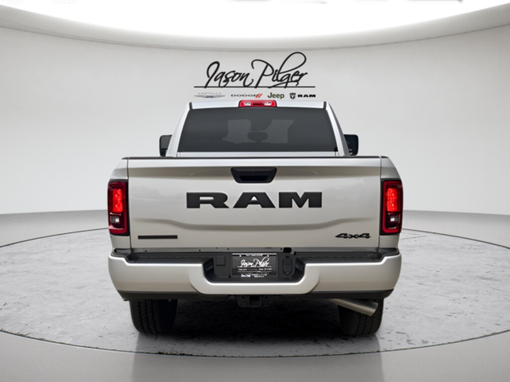 New 2026 Ram 2500 BIG HORN CREW CAB 4X4 6'4 BOX Pickup