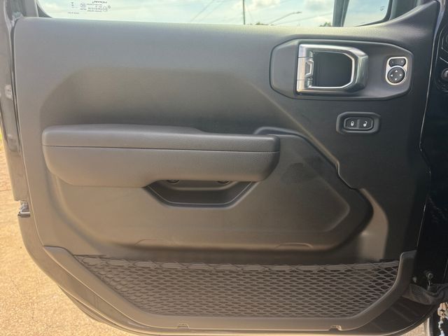 2025 Jeep Wrangler 4-Door Sport S - Photo 21